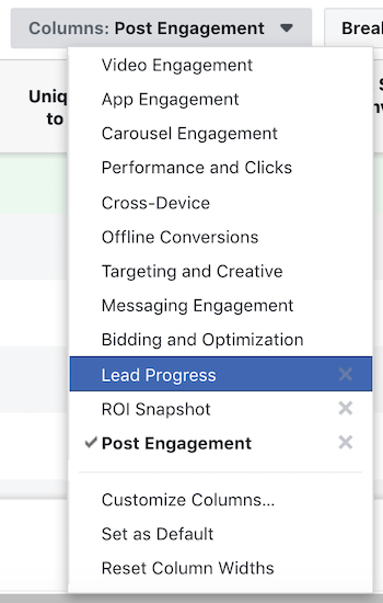 كيفية الوصول إلى تقرير Facebook المخصص