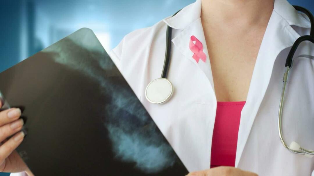 ما هي عوامل خطر الإصابة بسرطان الثدي