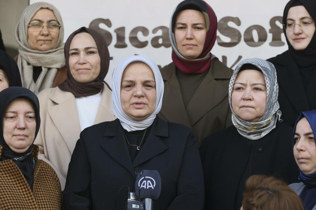عائشة قصير ، رئيسة الفرع النسائي لحزب العدالة والتنمية