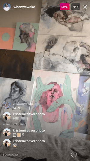 الملف الشخصي للفنان عندما استخدم Instagram Live لإلقاء نظرة خاطفة على بعض لوحاته الجديدة.