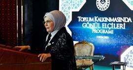 أمينة أردوغان في برنامج السفراء المتطوعين في تنمية المجتمع!