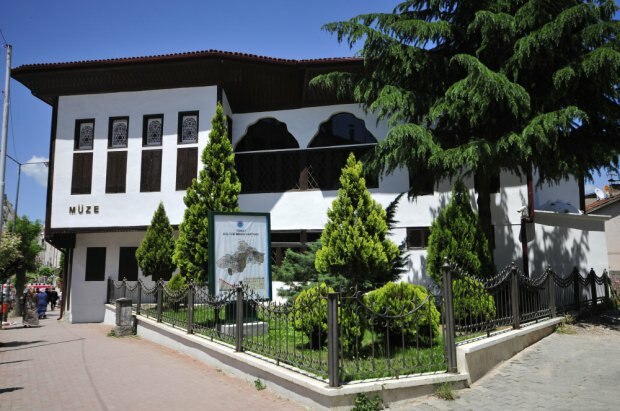 قصر Latifoğlu