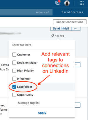 وضع علامات على جهات الاتصال في LinkedIn Sales Navigator.