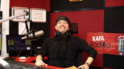 نقل الإذاعي الشهير Ceyhun Yılmaz إلى راديو Kafa