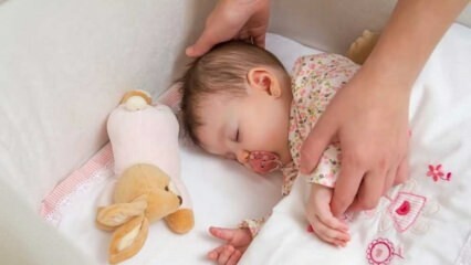 طرق سهلة لنوم الأطفال
