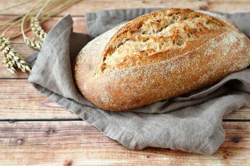 كيف تصنع خبز فطير؟ وصفة خبز رقيق بدون خميرة