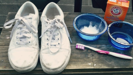 كيفية تنظيف أحذية رياضية بيضاء؟