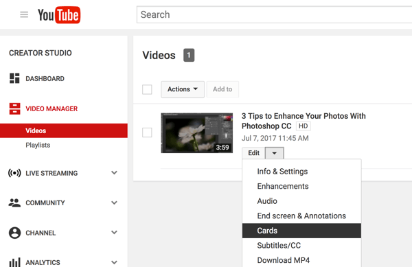 في مدير الفيديو في YouTube ، انقر على السهم لأسفل بجوار "تعديل" وحدد البطاقات.