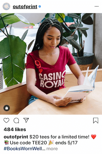 منشور أعمال Instagram مع شخص يرتدي المنتج