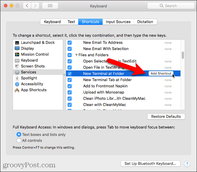 انقر فوق Add Shortcut لـ New Terminal at Folder service على جهاز Mac