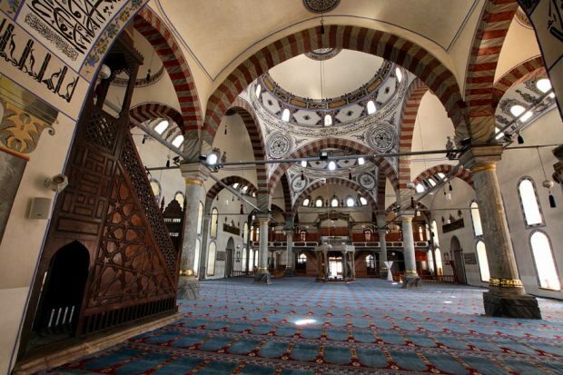 Yıldırım Beyazid Han المسجد الكبير
