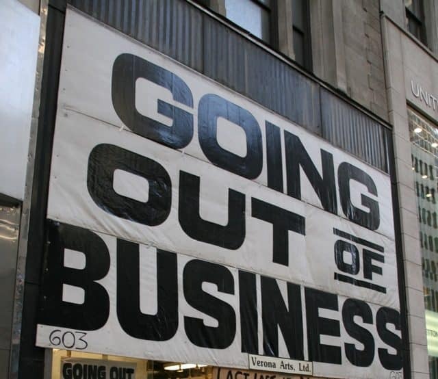 الخروج من قطاع الأعمال