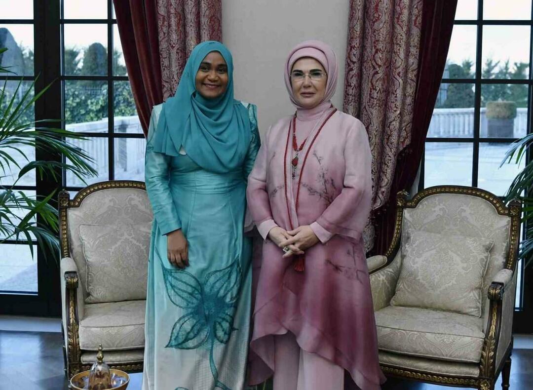 التقت السيدة الأولى أردوغان مع ساجدة محمد، زوجة رئيس جزر المالديف مويزو