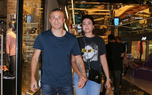 ظهرت أسباب Gökhan Töre و Esra Bilgiç للطلاق!