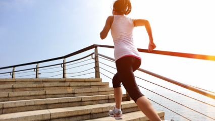 هل من الممكن إنقاص الوزن عن طريق صعود الدرج؟