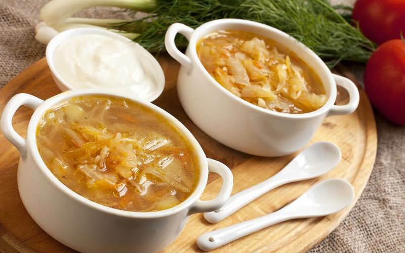 كيف تصنع حساء الكرنب اللذيذ؟ نصائح لعمل حساء الكرنب في المنزل