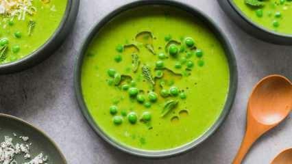 وصفة شوربة البازلاء الخضراء! كيف تصنع حساء البازلاء المريح؟