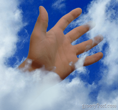 يد في الغيوم