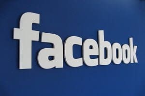 الفيسبوك خدعة حقوق النشر