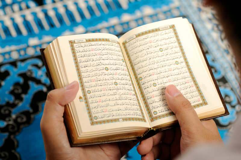 كيف يقرأ القرآن؟ ما هي فضائل قراءة القرآن؟